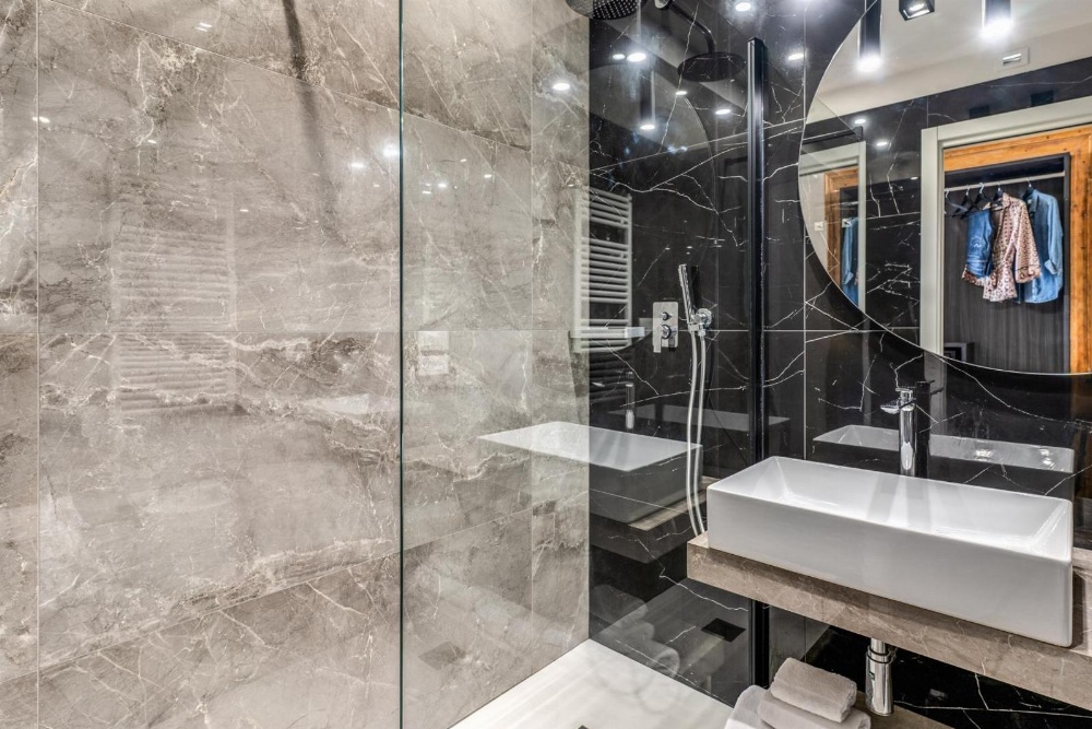 Arenula Suites